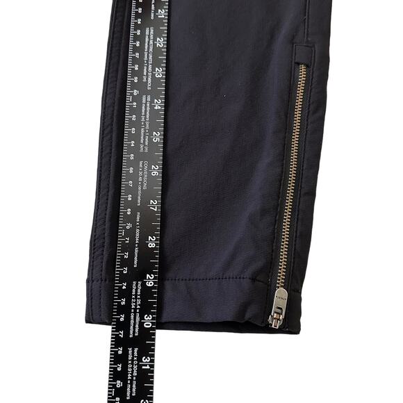 ATHLETA Women's Wander Black Ankle Zip Pant Skinny Size 10 - Picture 8 of 9